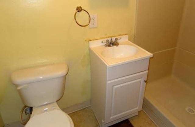 527 Franklin Street Unit 2 - 527 Franklin Street, East Pittsburgh, PA 15112