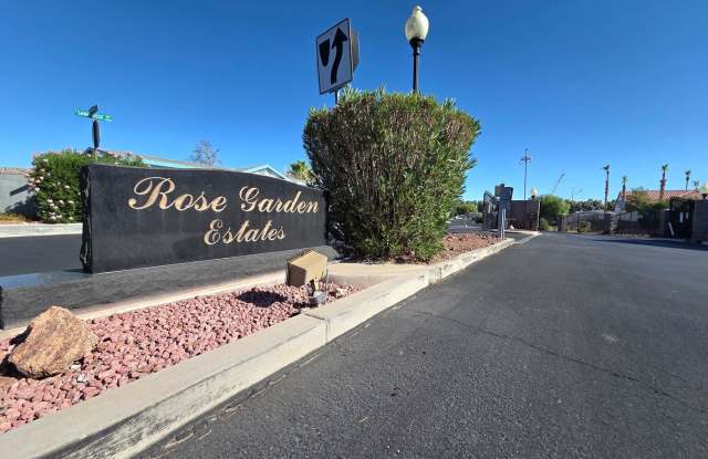 4 Bedroom Rose Gardens Estates available for Immediate Move-In!!! Gallery 3