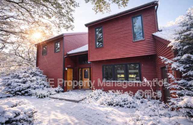 4432 Woodlane Dr - 4432 Woodlane Drive, Woodbury, MN 55129