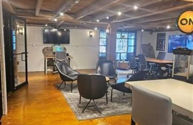137 GIROD Street Gallery 3