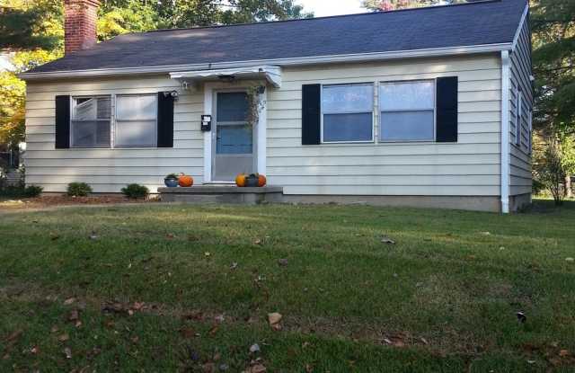 Available August 2026;  Monthly rent $1,450 photos photos