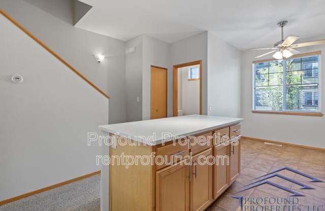 627 SW Dillan Drive Gallery 3