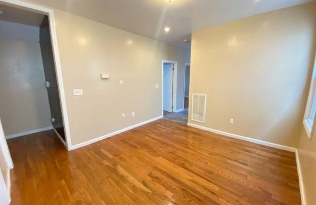 186 Oakwood Pl Gallery 3