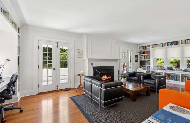2803 Montauk Highway Gallery 3