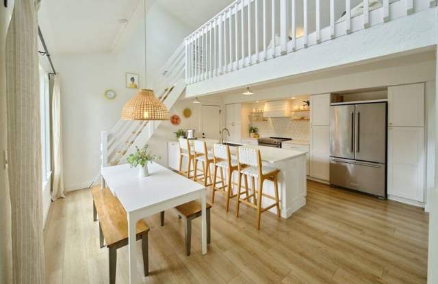 1641 NW 31st Ave photos photos