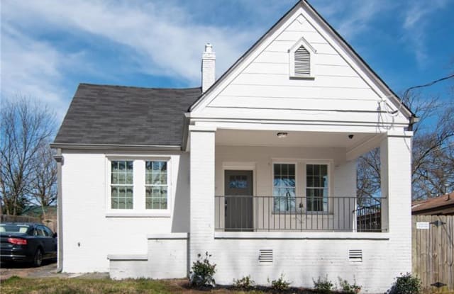 680 Mcdonough Boulevard SE - 680 Mcdonough Boulevard Southeast, Atlanta, GA 30315