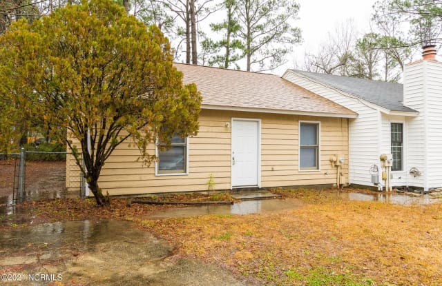 207 Corey Court - 207 Corey Court, Jacksonville, NC 28546