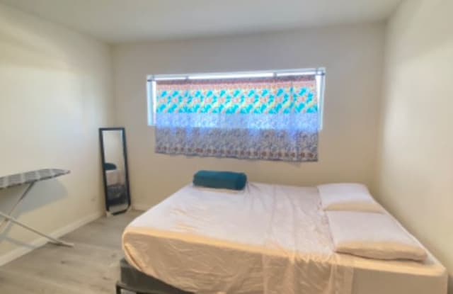 15549 South Budlong Place - 15549 South Budlong Place, Gardena, CA 90247
