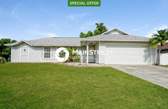 814 Southwest 10th Place - 814 Southwest 10th Place, Cape Coral, FL 33991