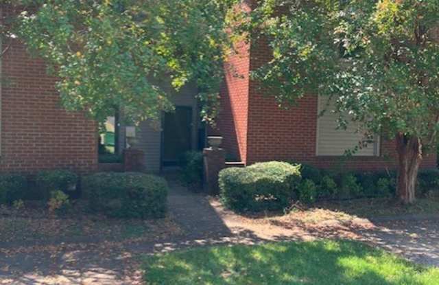 1807 Holmes Street - 1807 Holmes Street, Tupelo, MS 38801