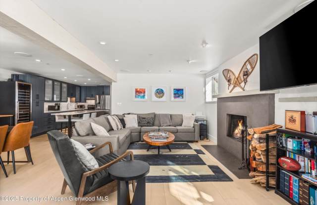 104 W Cooper Avenue unit: 1A photos photos