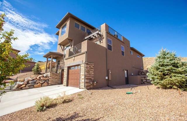 Don't miss this beauty! photos photos
