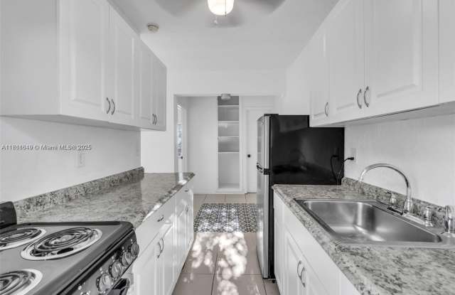 601 NW 90th St photos photos