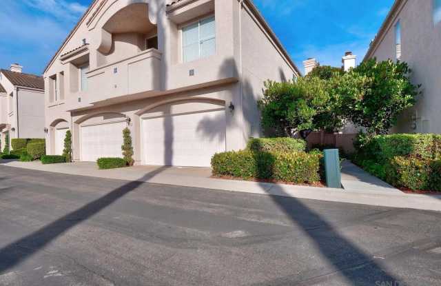 5512 Renaissance Avenue Gallery 3