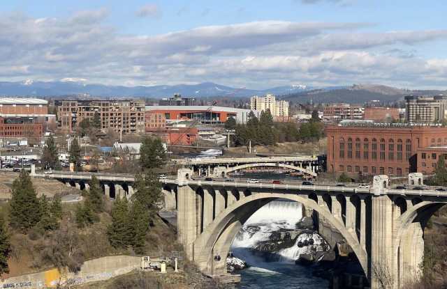 Riverfalls Tower Apartments photos photos