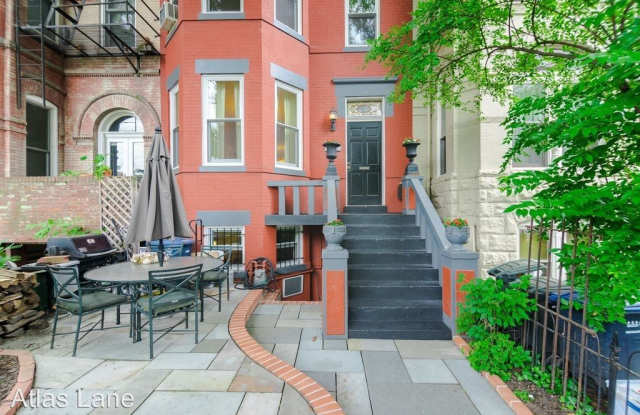 1017 Massachusetts Ave NE - 1017 Massachusetts Avenue Northeast, Washington, DC 20003