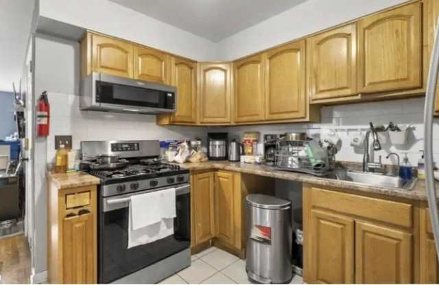 425 Fulton St photos photos