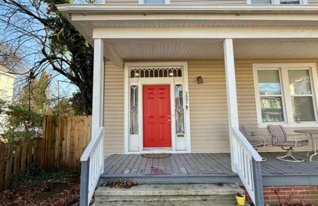 3007 3rd Ave photos photos