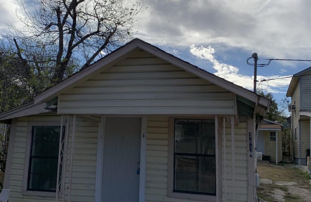 1814 Aransas Avenue - 1 - 1814 Aransas Avenue, San Antonio, TX 78203