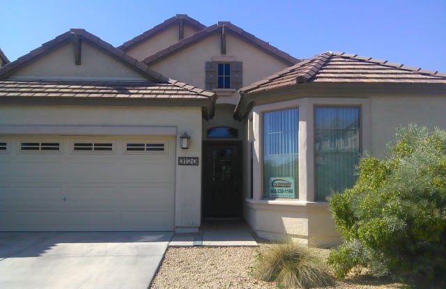 3120 S Lois Ln - 3120 South Lois Lane, Gilbert, AZ 85295