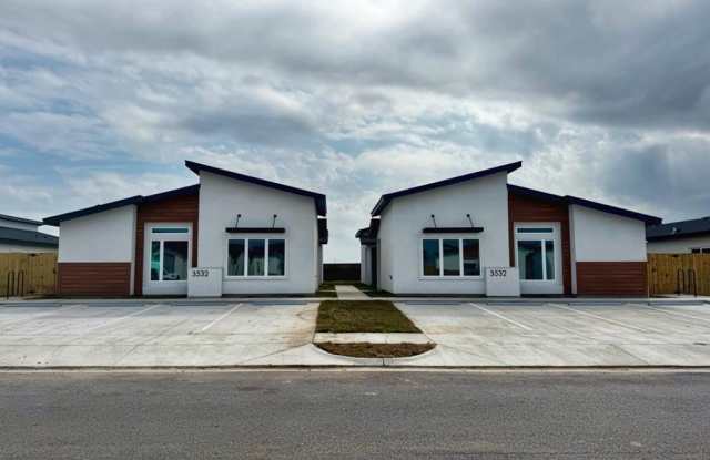 3532 HIDALGO CIR unit: 2 photos photos