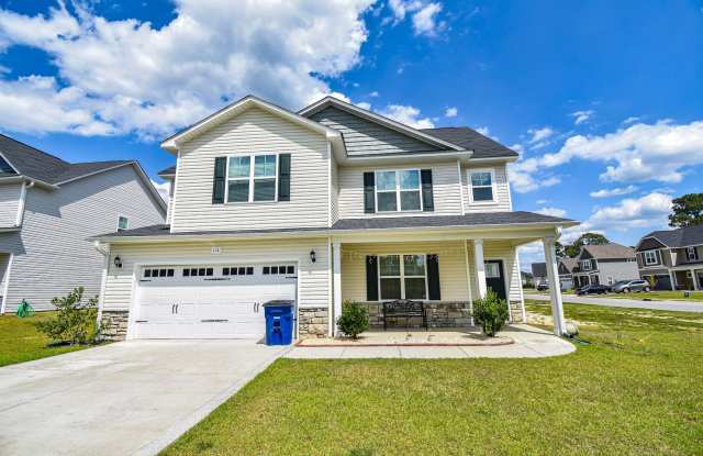 Coming Soon: 4 Bedroom 2.5 Bathroom Small Pets photos photos