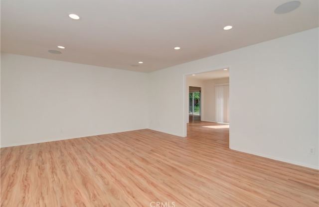 1742 Bayport Way Gallery 4