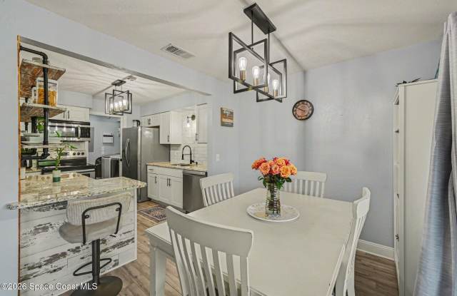 9017 Scarsdale Court Gallery 2