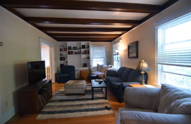50 Russell St - 50 Russell Street, Brookline, MA 02446