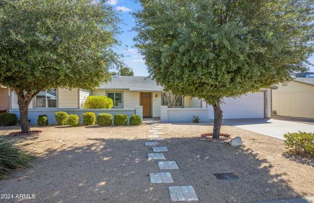 14225 N 39TH Way photos photos