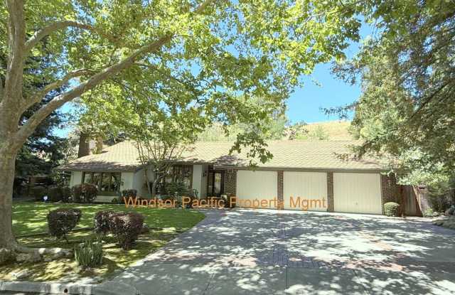 NEW PRICE ! Sprawling ranch home located in highly desirable Hidden Oaks At Blackhawk community ! photos photos