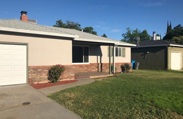 651 N Barrett Rd - 651 North Barrett Road, Yuba City, CA 95991