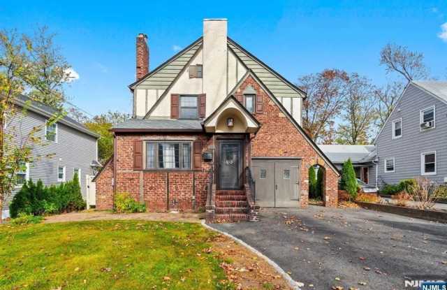 65 Hammell Place - 65 Hammell Place, Maywood, NJ 07607
