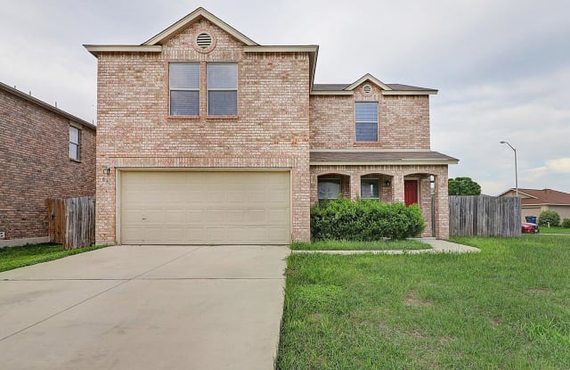 639 Muskogee Bend - 639 Muskogee Bend, New Braunfels, TX 78132