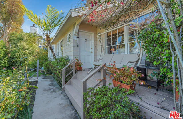 3331 Bennett Dr Gallery 4