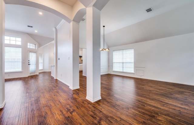 1420 Capstan Drive Gallery 2