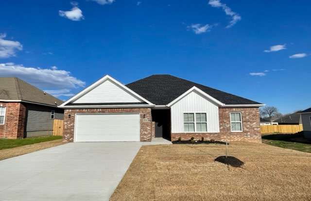 664 Woodland St photos photos