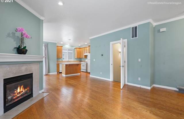 15960 SW Mortondale Lane Gallery 4
