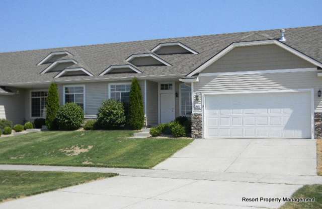 RANCH STYLE DUPLEX (P#461) photos photos