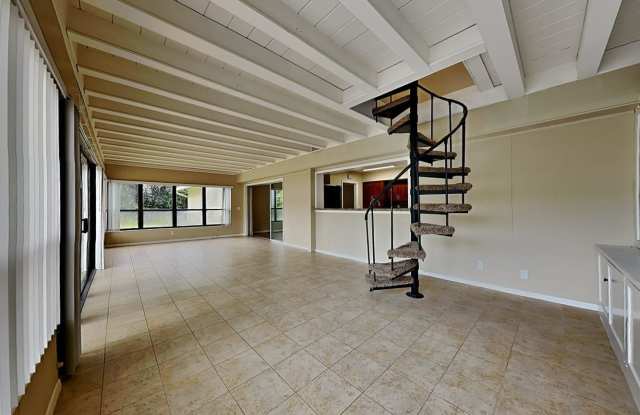 1002 Southwest Liberty Avenue photos photos