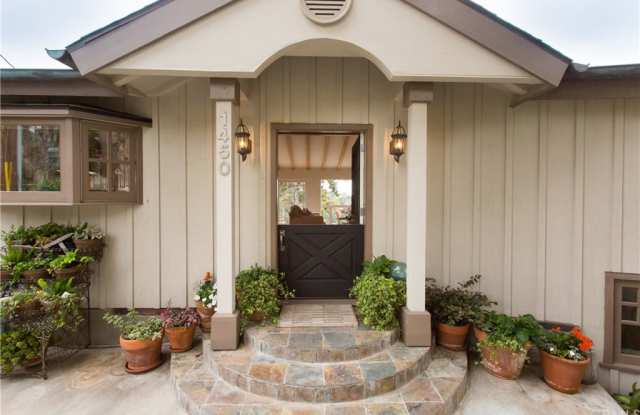 1450 Bluebird Canyon Drive Gallery 2
