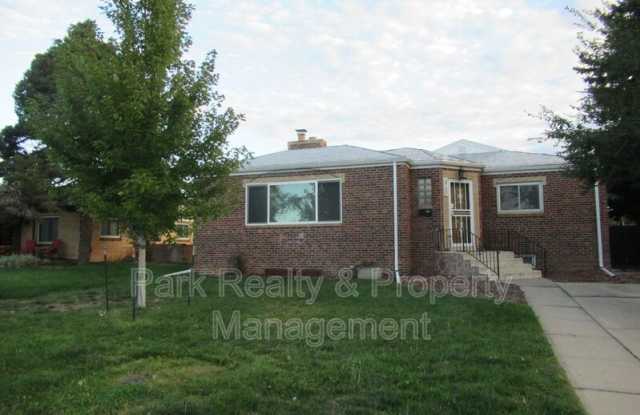 3700 E 30th Ave photos photos