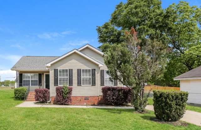 307 Alice Avenue - 307 Alice Avenue, Parker, SC 29611