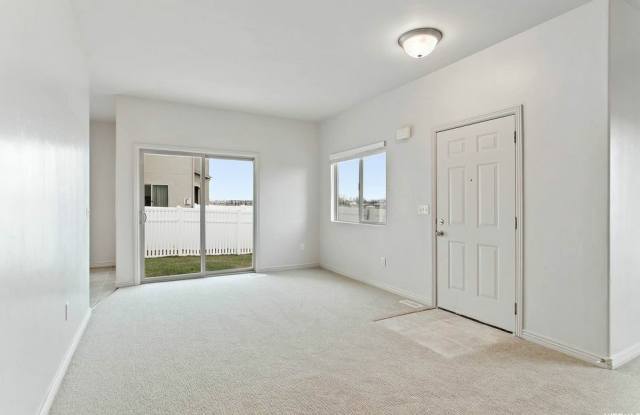 2162 North 2040 West Gallery 4