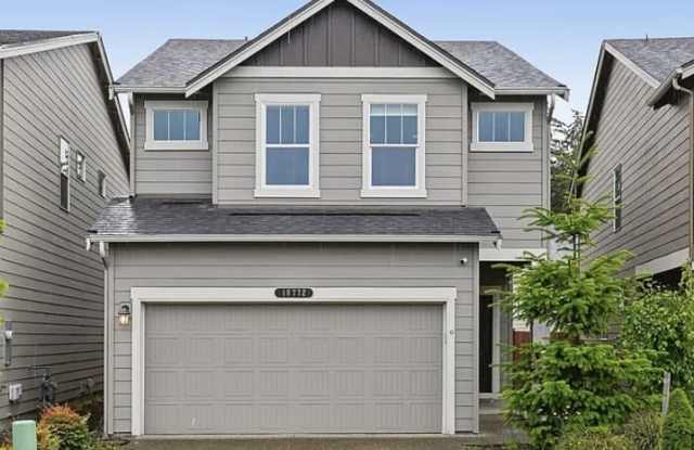 18772 Lipoma Pl E Gallery 1
