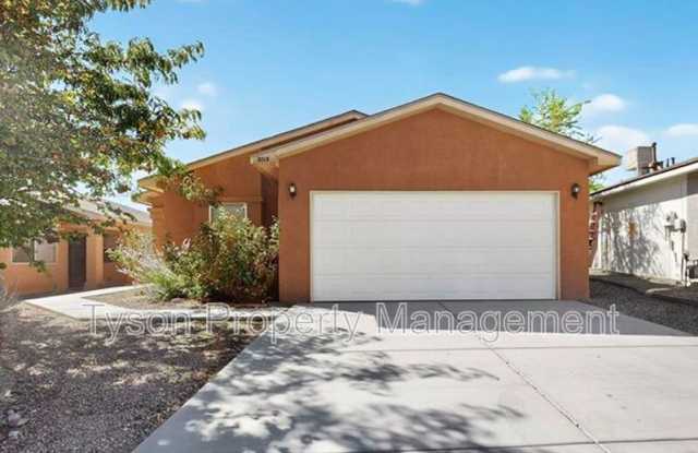 3013 Taos Meadows Dr NE photos photos