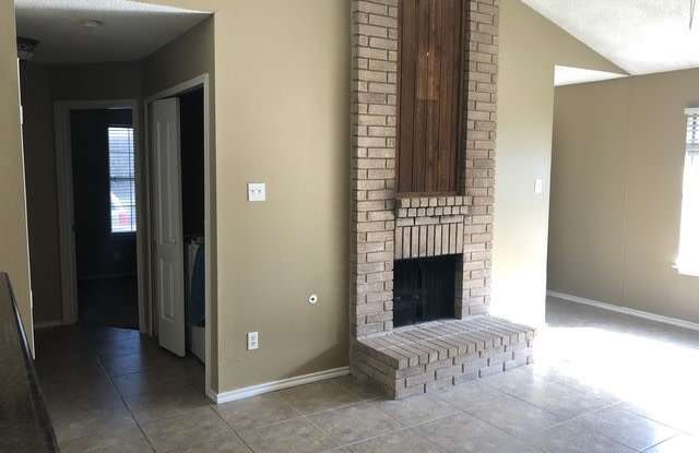 719 GARDEN MEADOW DR Gallery 4