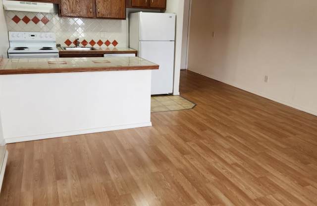 1812 NE 104th Street #F-337 - 1812 Northeast 104th Street, Salmon Creek, WA 98686 1812 NE 104th Street #F-337 - 1812 Northeast 104th Street, Salmon Creek, WA 98686