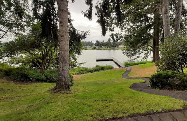 Gorgeous 2 bed home on the lake!!! photos photos Gorgeous 2 bed home on the lake!!! photos photos