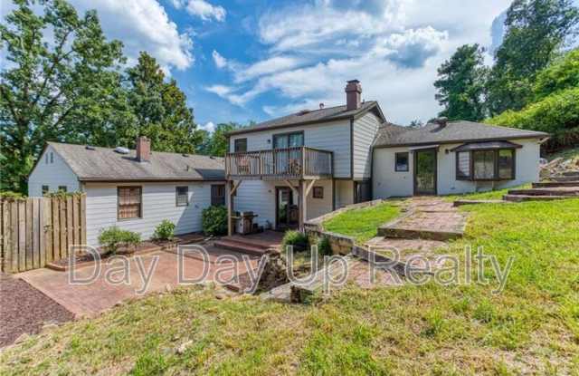 2008 Shalimar Dr photos photos